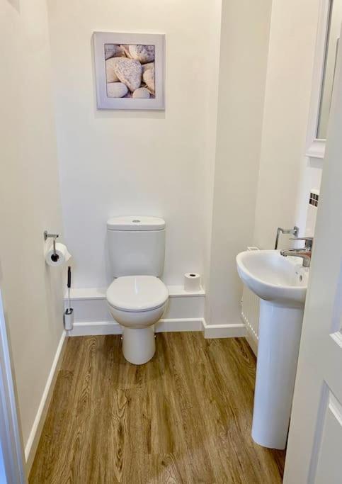 Lovely 2 Bedroom, 2 Bathroom House With Parking. Plymouth Eksteriør bilde